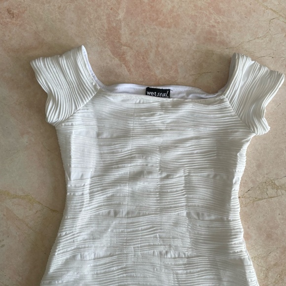 y2k White bodycon mini dress - Picture 2 of 6